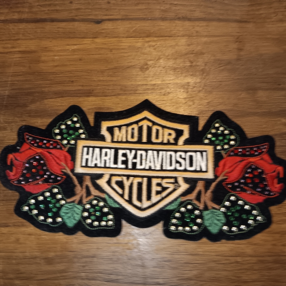 Harley-Davidson Vintage Embroidered Patch with Red and Green Accent NWOT
